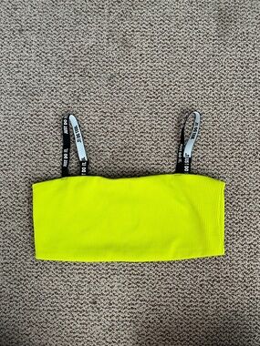 Ribbed Nike sports bra